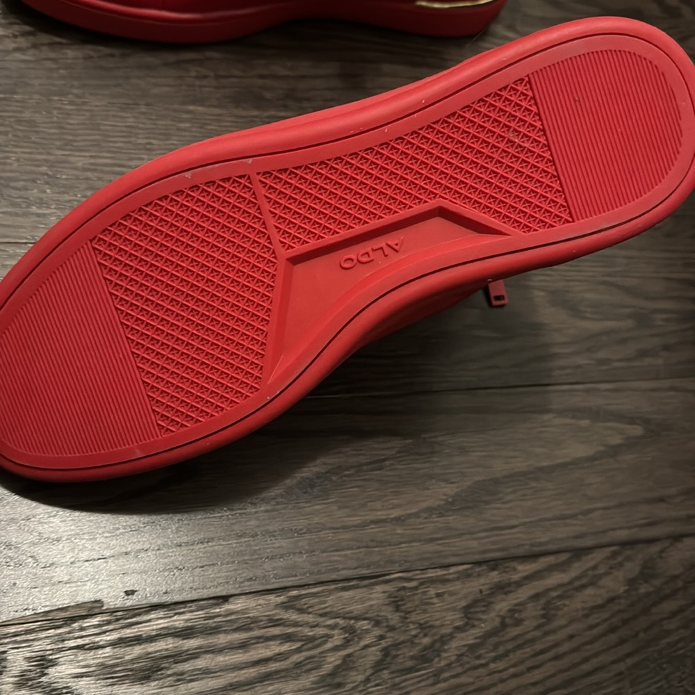 New Brand - Picture 3 of 3